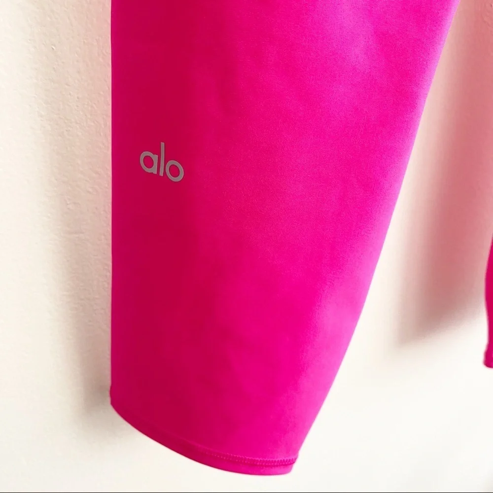 ALO Airlift Hot Pink Cropped High Rise Leggings